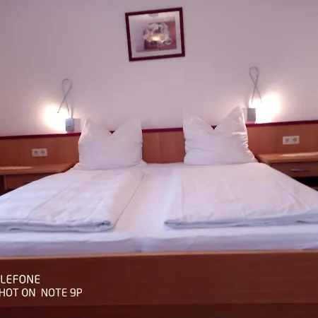Haus Holler Guest house *