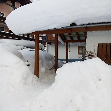 Konukevi Haus Hoeller 3*